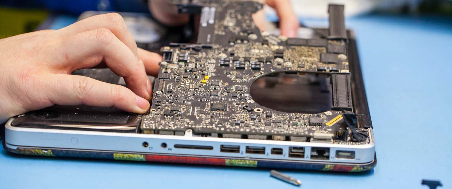 Замена или ремонт видеочипа ноутбука Apple MacBook в Новосибирске