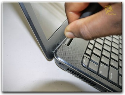 Замена экрана ноутбука Compaq в Новосибирске